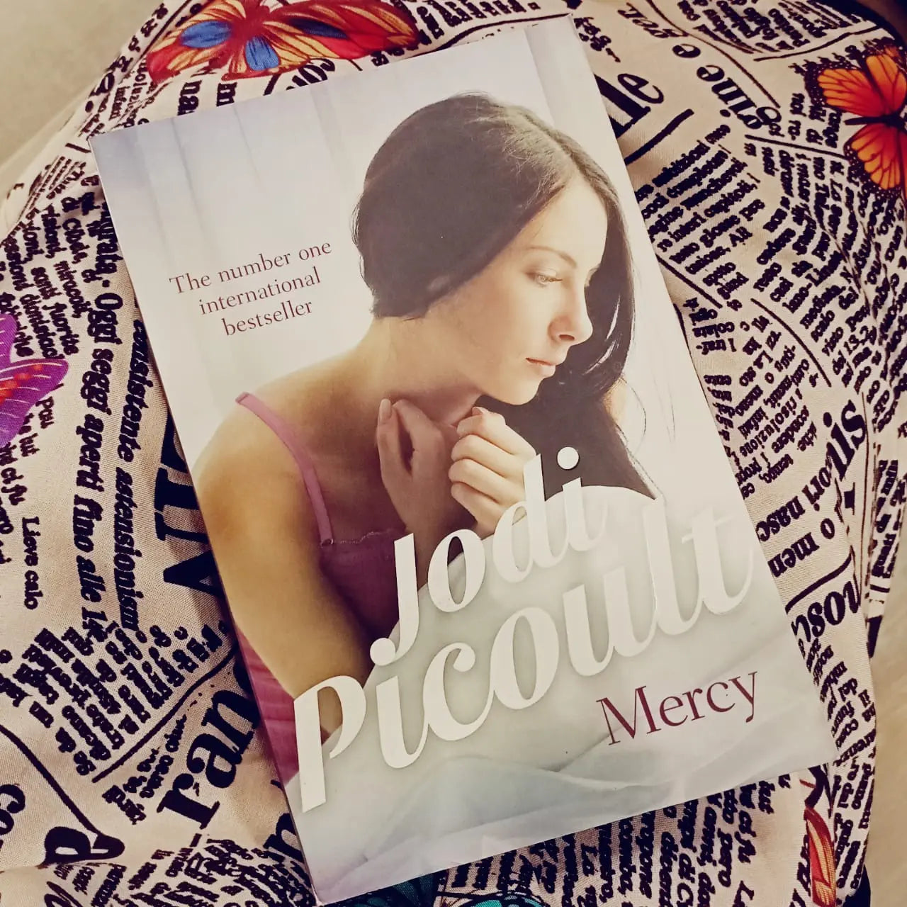 Mercy by Jodi Picoult Summary & Study Guide English Book House